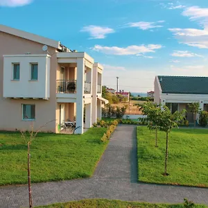 Ξενοδοχείο με διαμερίσματα Bianco Mare Studios-apartments, Kalyves Polygyrou